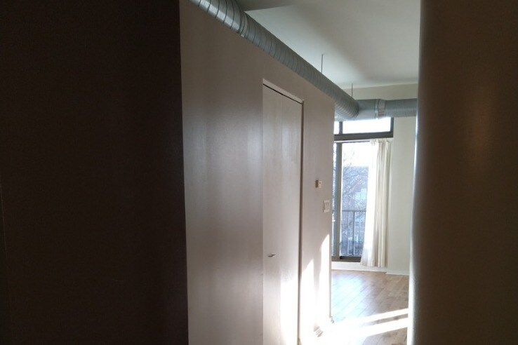 Building Photo - 5200 S Ellis Ave