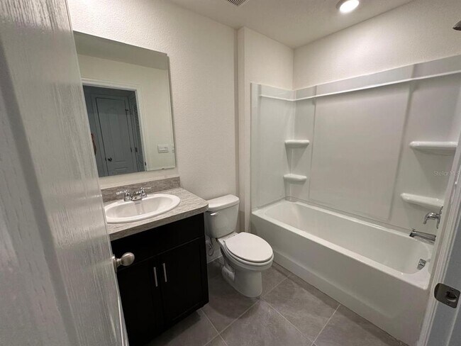 Building Photo - 2017 King Ranch St