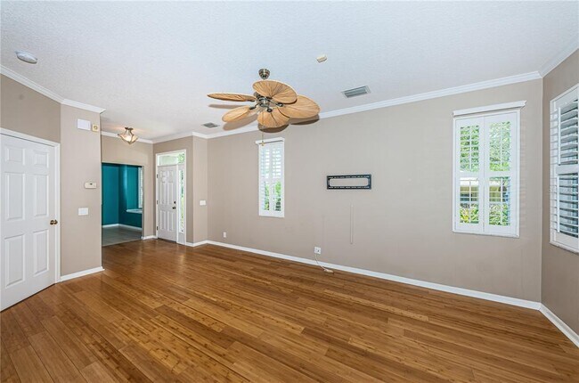 Building Photo - 580 Shoreham Ct NE