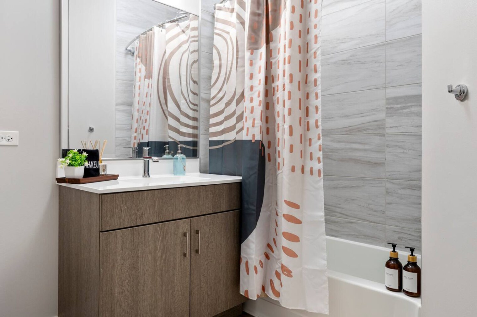 Building Photo - 28294 Ferry Rd