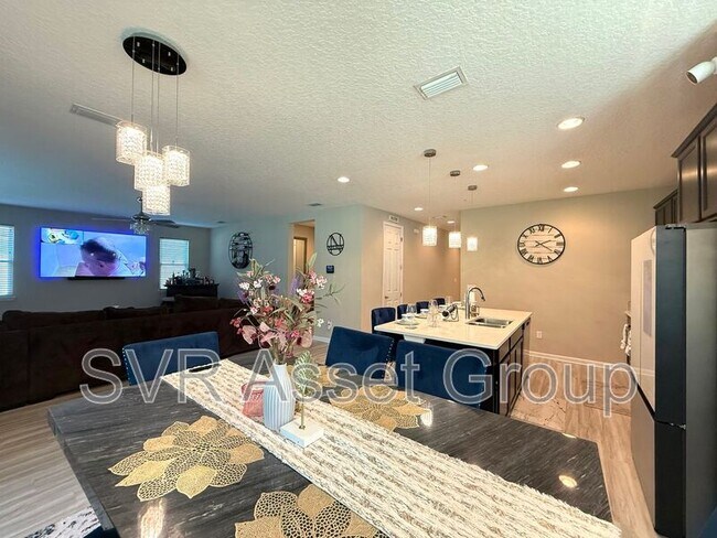 Building Photo - 1116 Persimmon Dr
