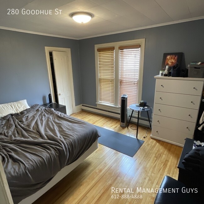 Building Photo - 280 W Goodhue St