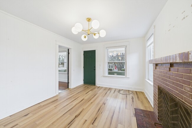 Building Photo - 58 3rd St