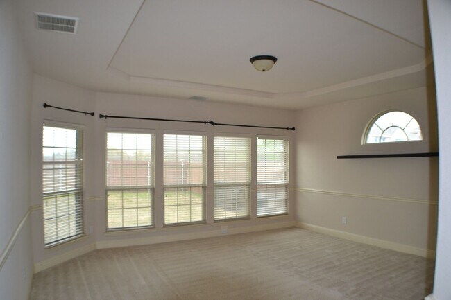 Building Photo - 6 Bed 4 Bath House for Lease - Plano - GOOD LOCATION!