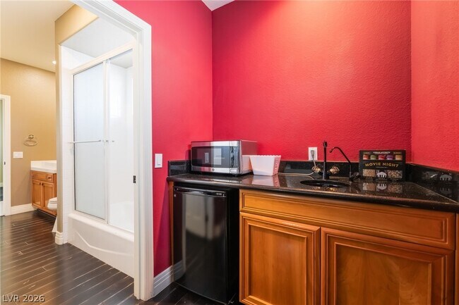 Building Photo - 2131 Alexa Breanne Ct