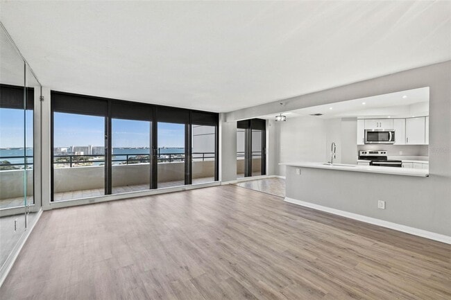 Building Photo - 5950 Pelican Bay Plaza S