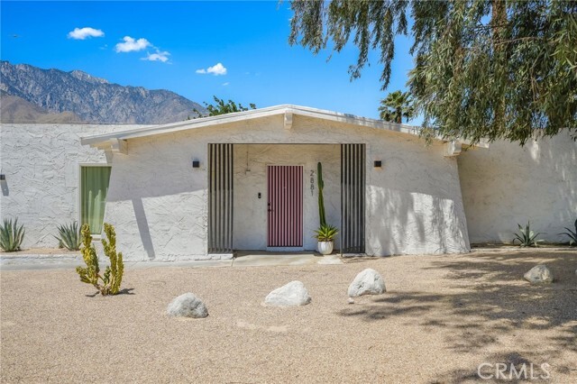 Building Photo - 2881 N Cypress Rd
