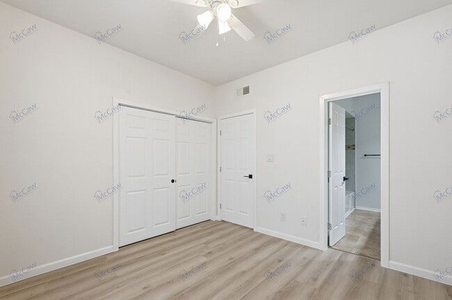 Building Photo - 7151 Gaston Ave