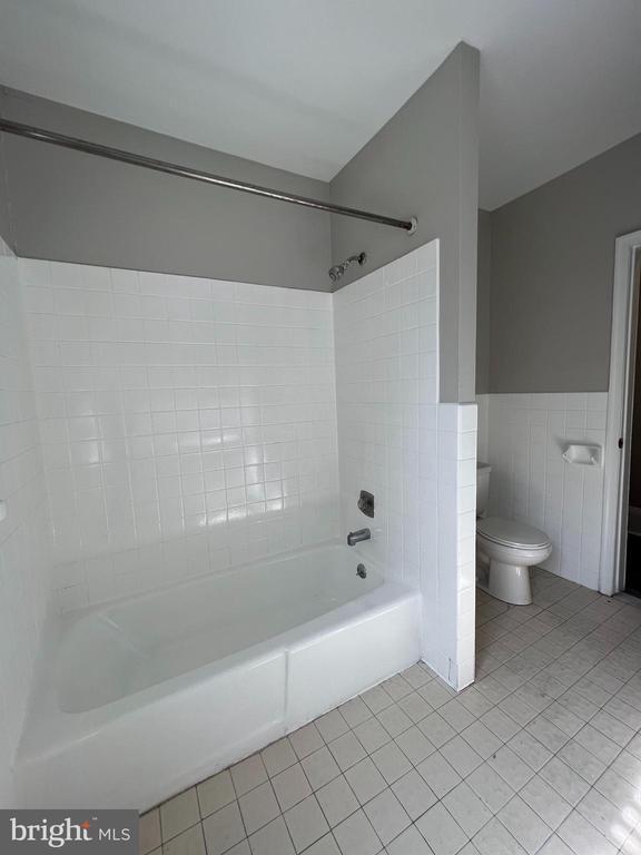 Building Photo - 143 N 21st St