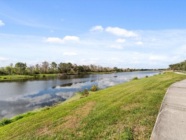 Building Photo - 2341 Betsy Ross Ln