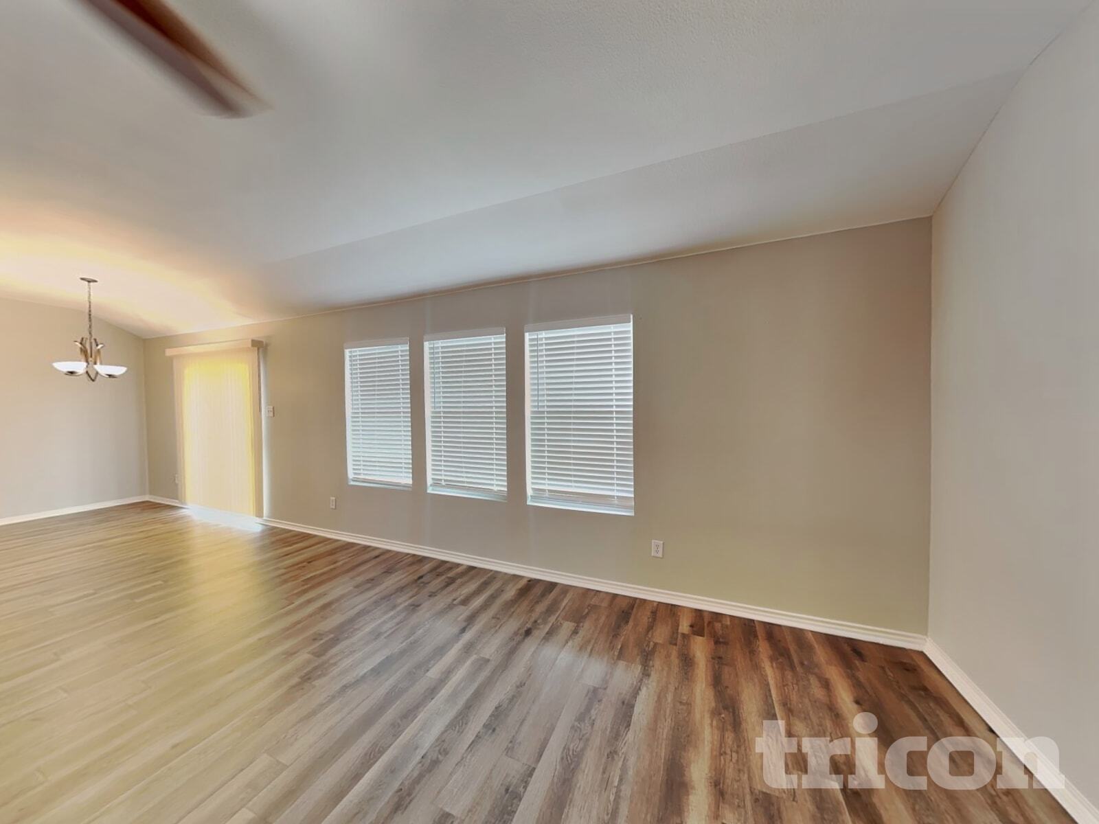 Building Photo - 712 Locustberry Dr