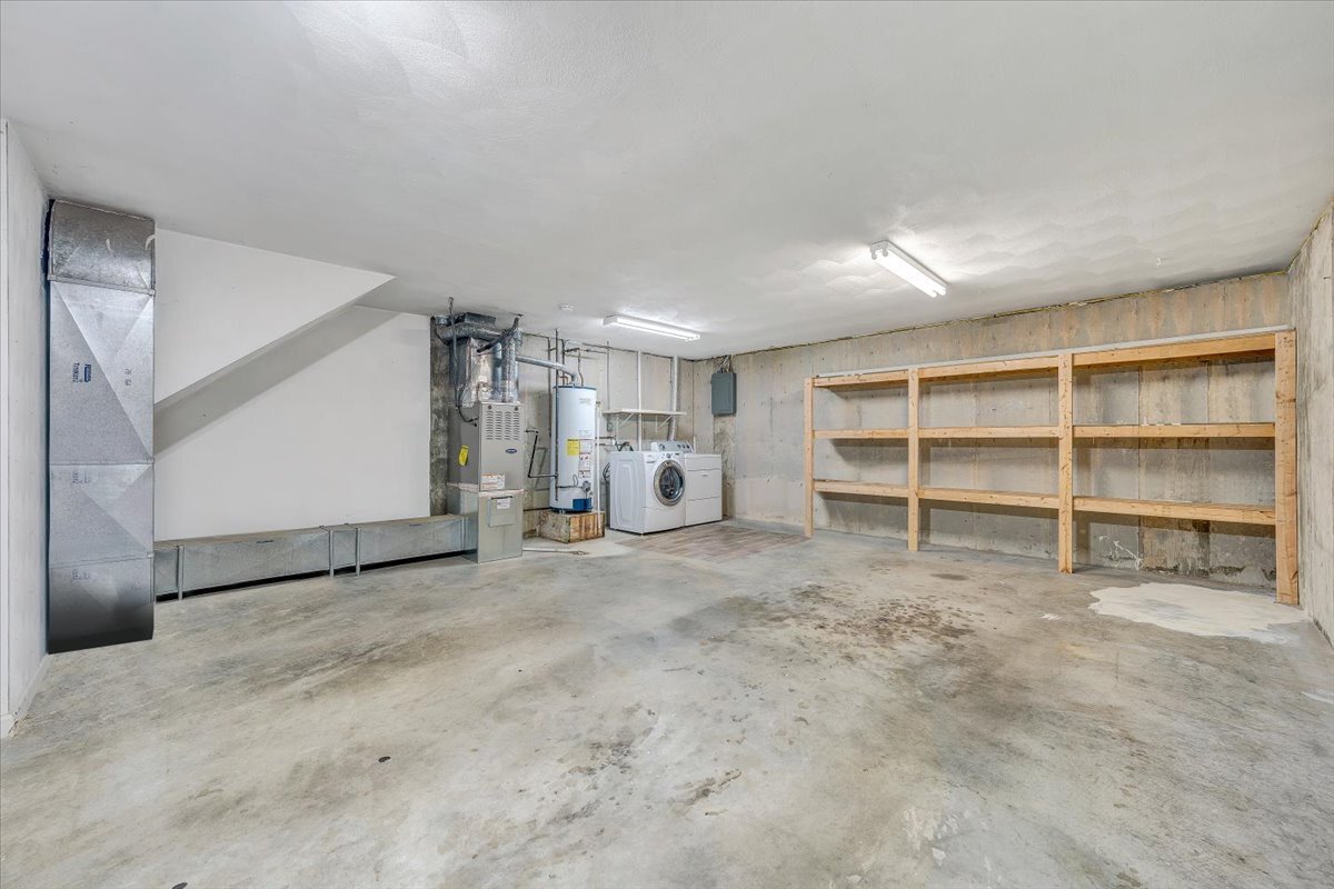 Laundry & Storage - 3377 Morning Dove Rd