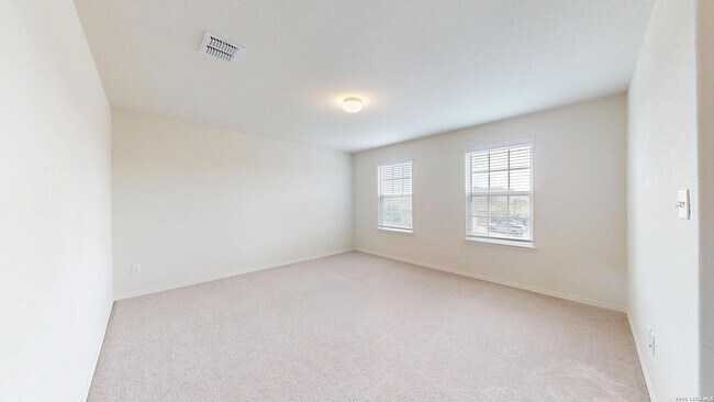 Building Photo - 344 Autumn Rouge