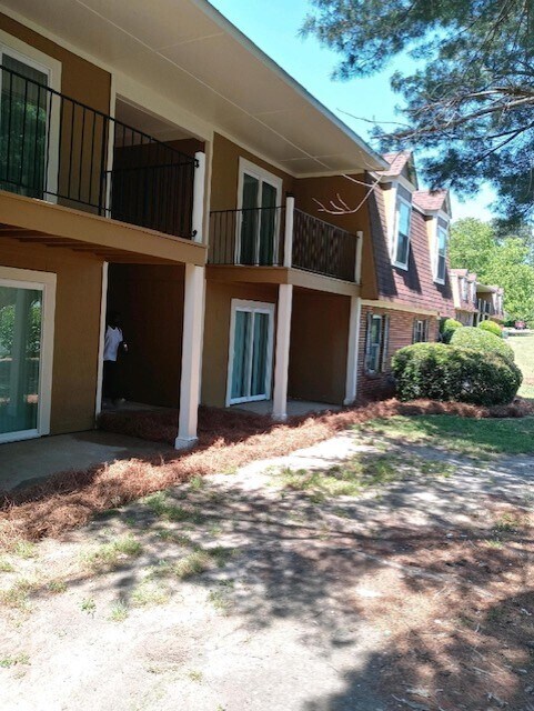 Building Photo - River Park Apartments | Apartments Located in Macon, GA