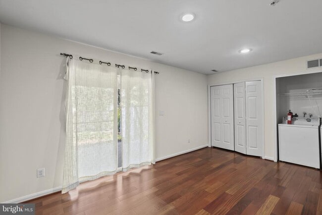 Building Photo - 1426 Anna Marie Ct