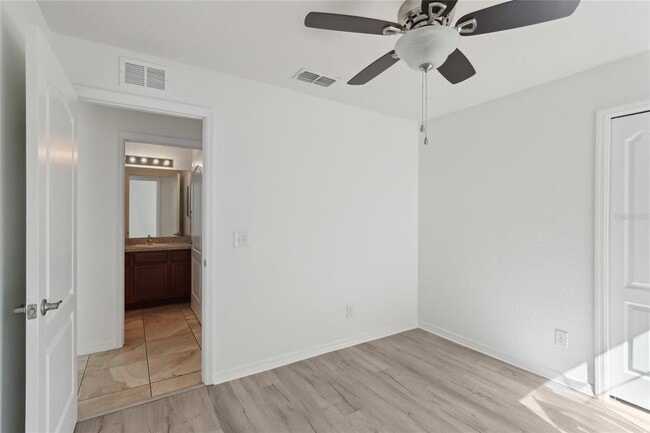 Building Photo - 109 James Cir