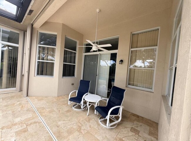 Building Photo - 10440 Cypress Lakes Preserve Dr