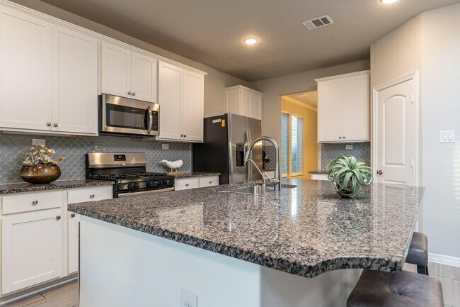 Building Photo - 3443 Cabernet Shores Dr