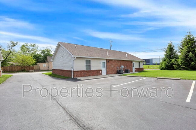 Building Photo - 4031 Elm St