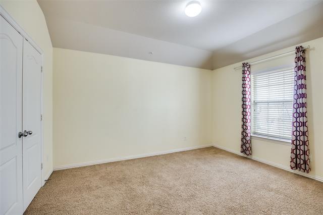 Building Photo - 917 Ozark Dr