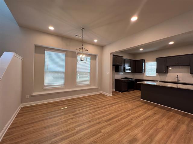 Building Photo - 6681 Lake Overlook Dr