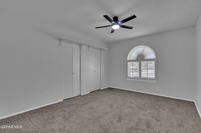Building Photo - 7112 Ramada Dr