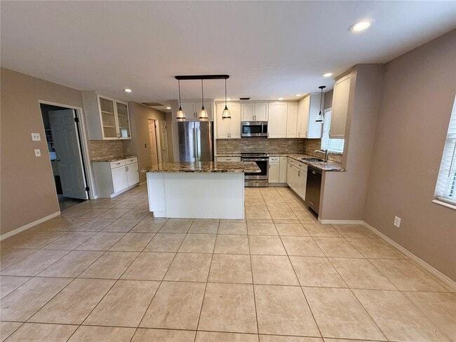 Building Photo - 8184 24th Ave N