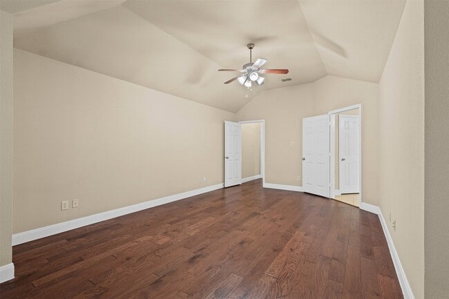 Building Photo - 1209 N Bishop Ave