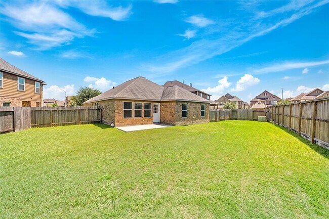 Building Photo - 17907 Acorn Fld Trl