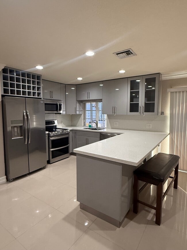 Building Photo - 14912 SW 143rd Ct