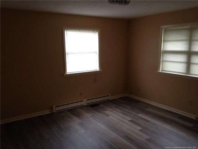 Building Photo - 608 Bee Gee Rd