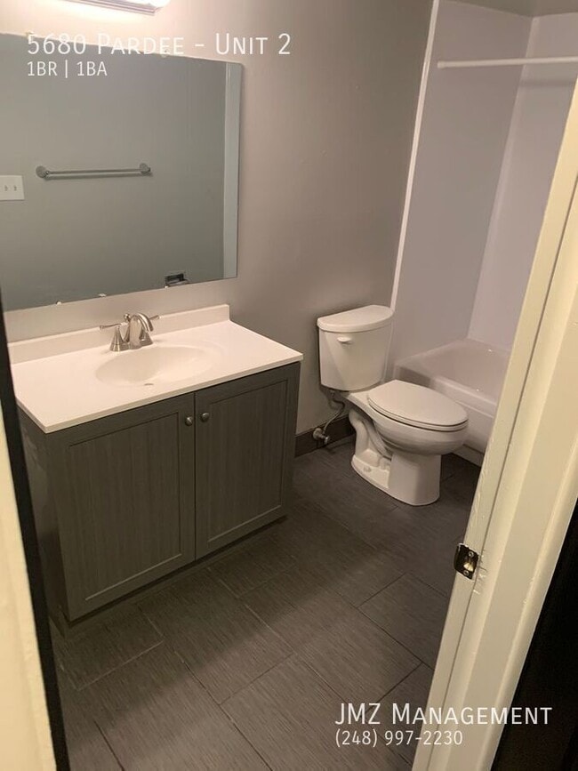 Building Photo - 5680 Pardee-Unit 2