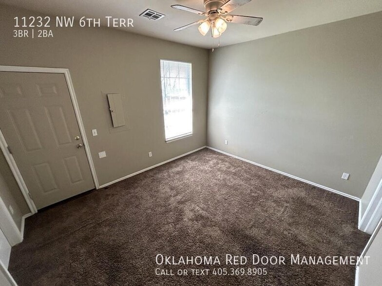 Building Photo - 11232 NW 6th Terrace