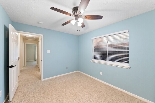 Building Photo - 3014 Cherry Mill Ct