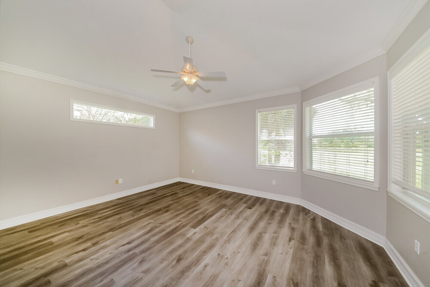 Building Photo - 6340 Rookery Cir