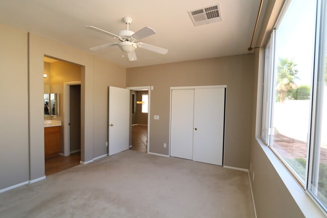 Building Photo - * Single Story * Southwest * Near Beltway * Shopping *