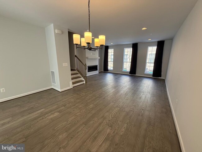 Building Photo - 620 Leigh Wy.