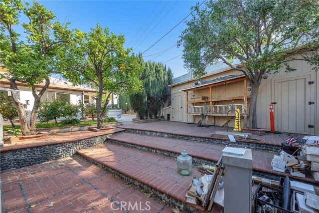 Building Photo - 6119 Tampa Ave