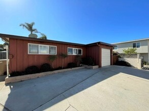 Building Photo - Adorable Pierpont Beach Home!!