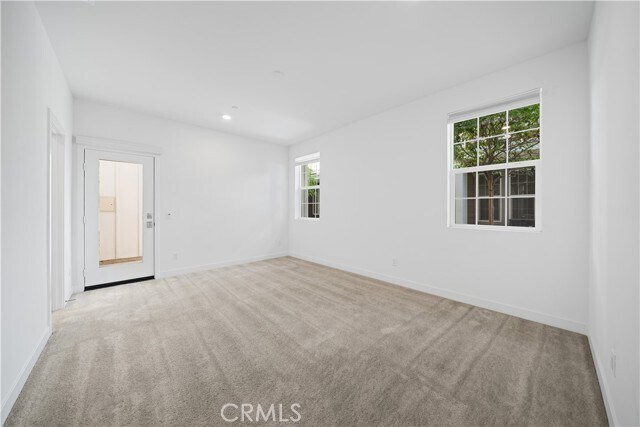 Building Photo - 1042 N Anaheim Blvd