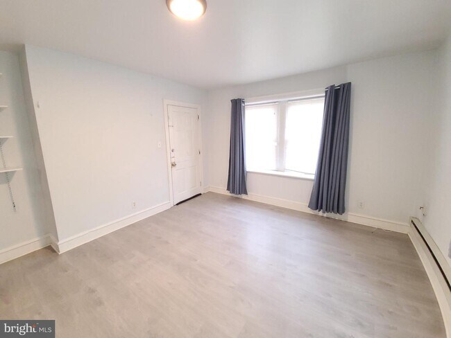 Building Photo - 1401 Alcott St