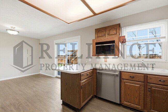 Building Photo - 8300 W 9th St N