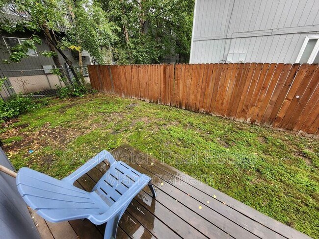 Building Photo - 9940 Grange Dr