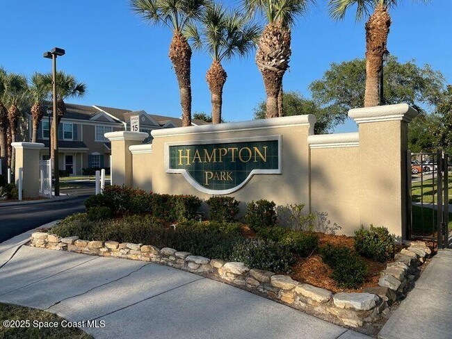 Building Photo - 1311 Hampton Park Ln