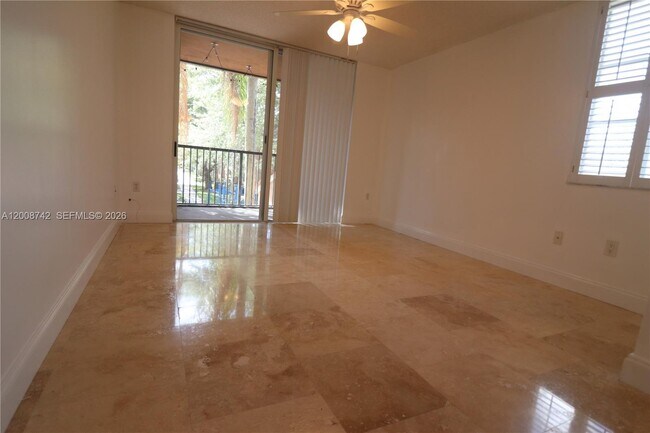 Building Photo - 4836 N State Rd 7