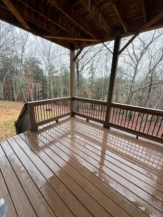 Building Photo - Ooltewah Rental 3 Bedrooms + Full Finished Basement