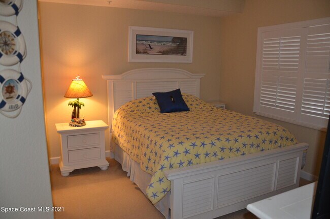 Building Photo - 2065 Jimmy Buffett Mem Hwy
