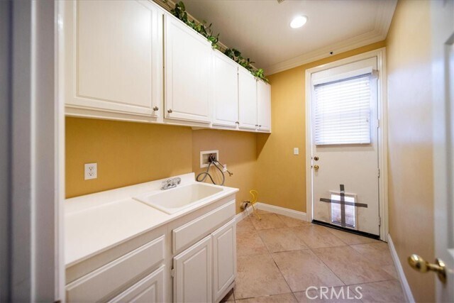 Building Photo - 36071 Horseshoe Ct