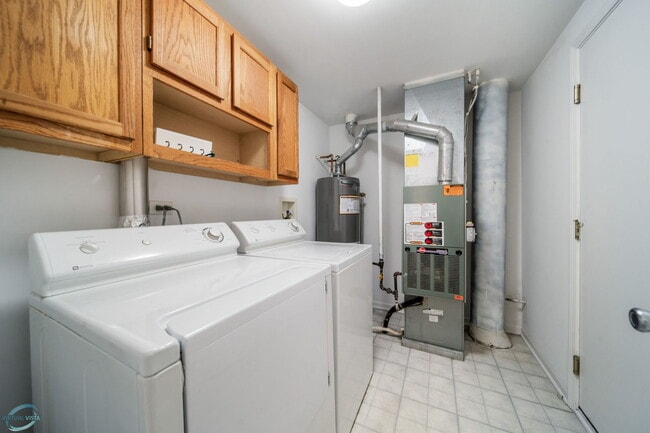 Building Photo - 2926 Gypsum Cir
