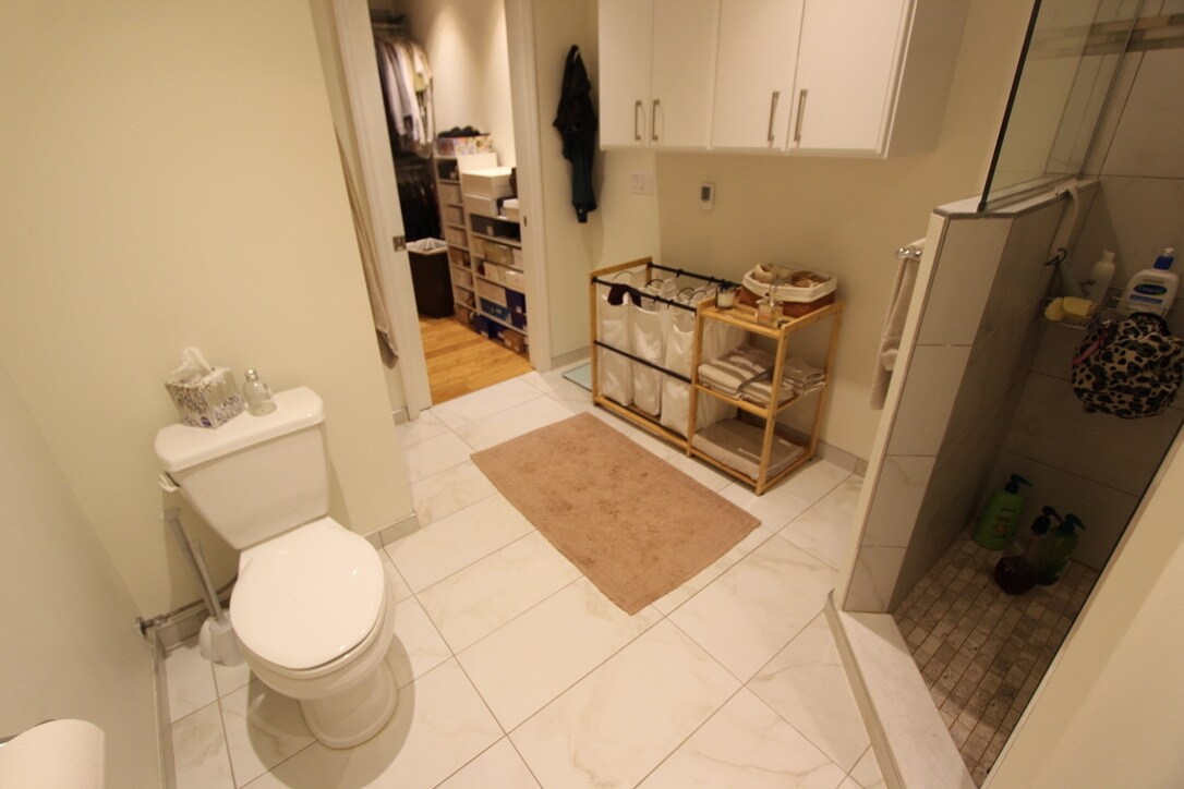 Bathroom - 139 7th St